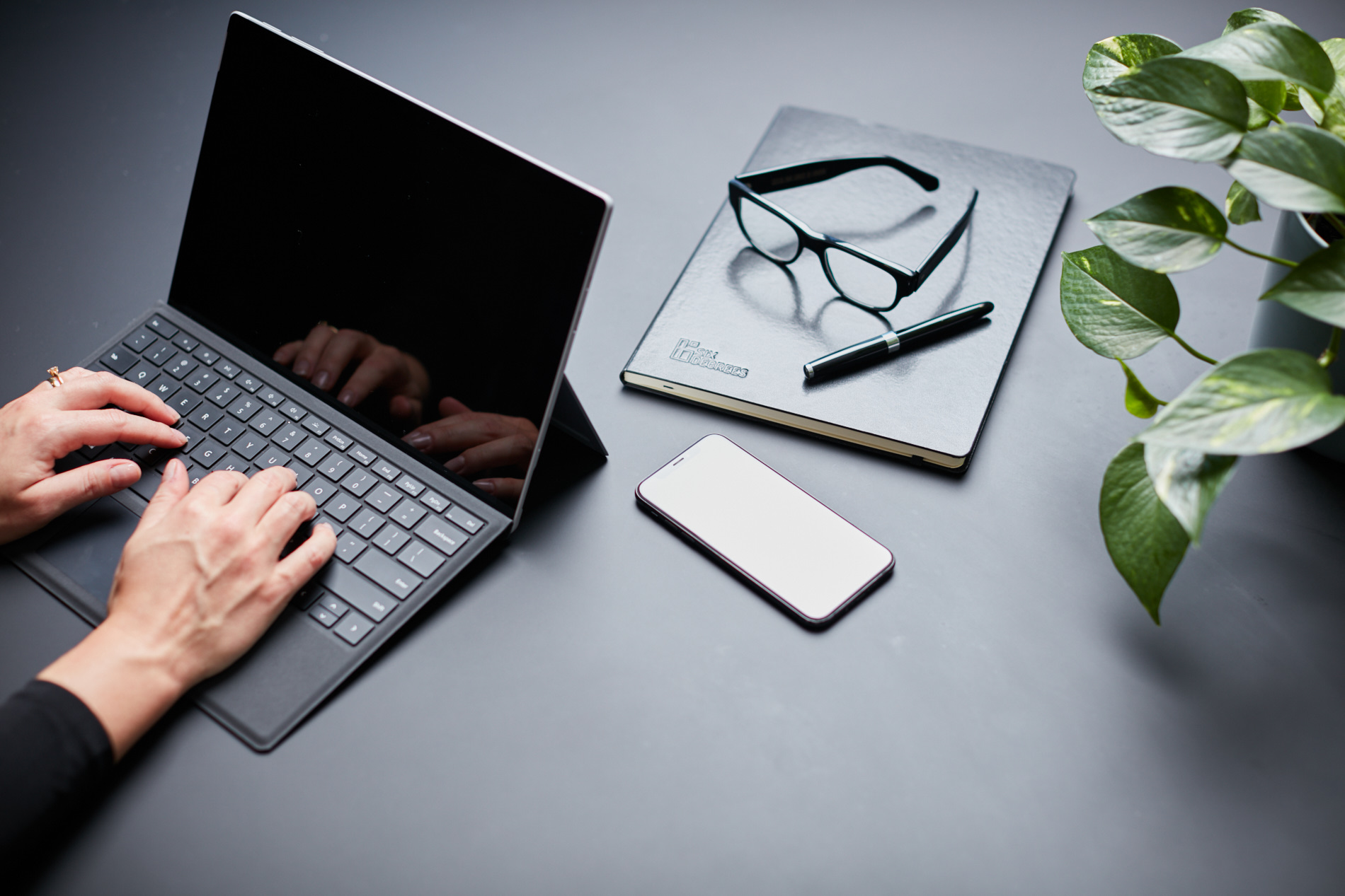 The art of selling remotely with Brad Jeavons