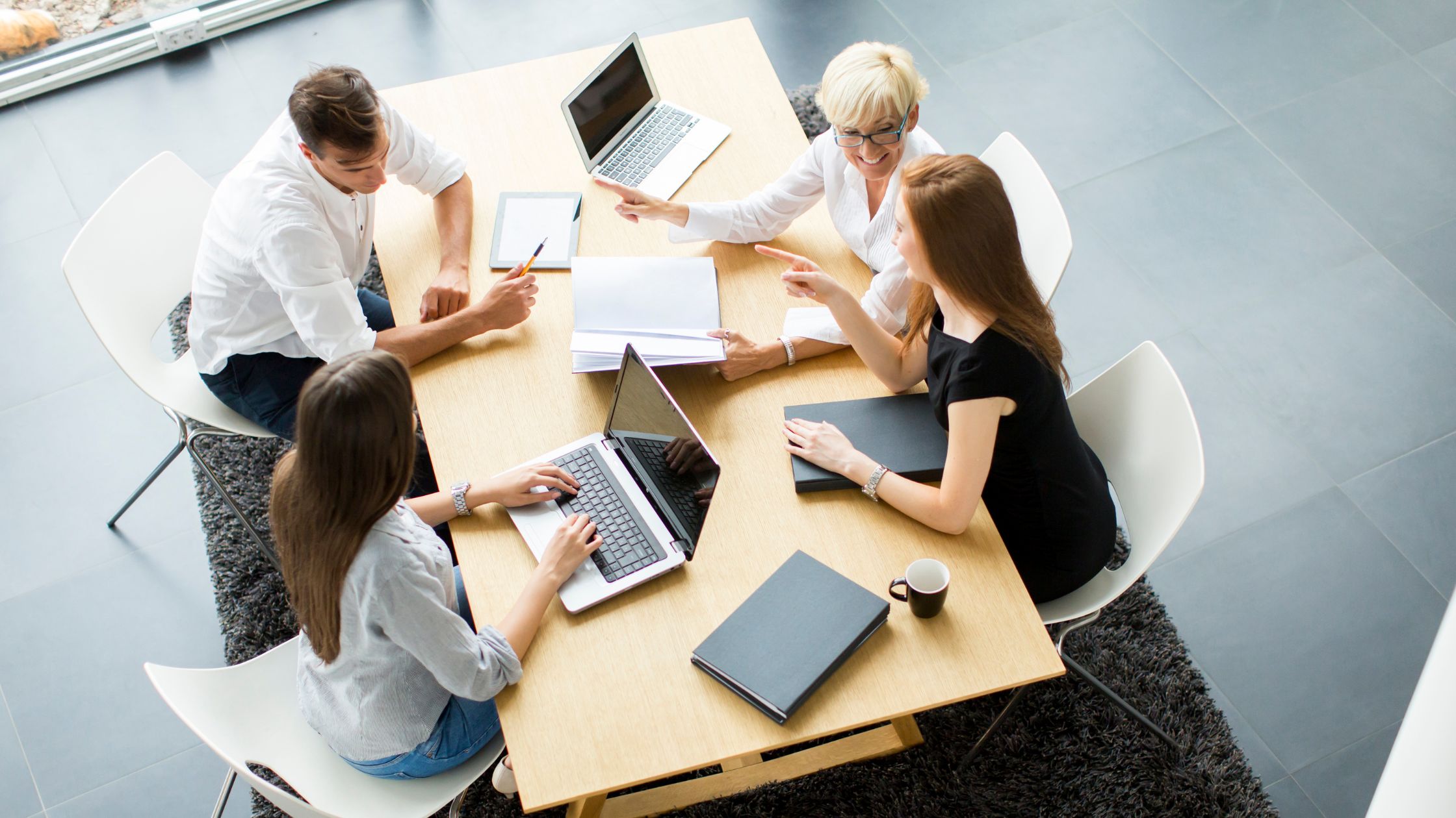 How to attract top candidates, even when they’re not looking for a job